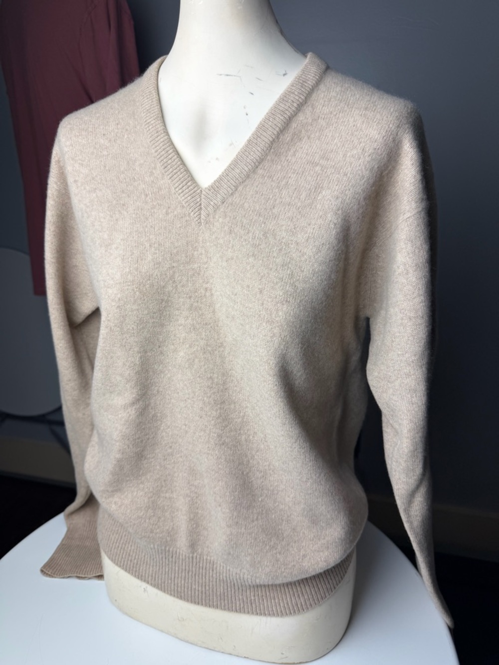 100% Cashmere Sweater in Light Beige